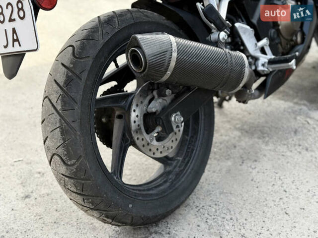 Хонда CBR 300R, объемом двигателя 0 л и пробегом 8 тыс. км за 3300 $, фото 2 на Automoto.ua
