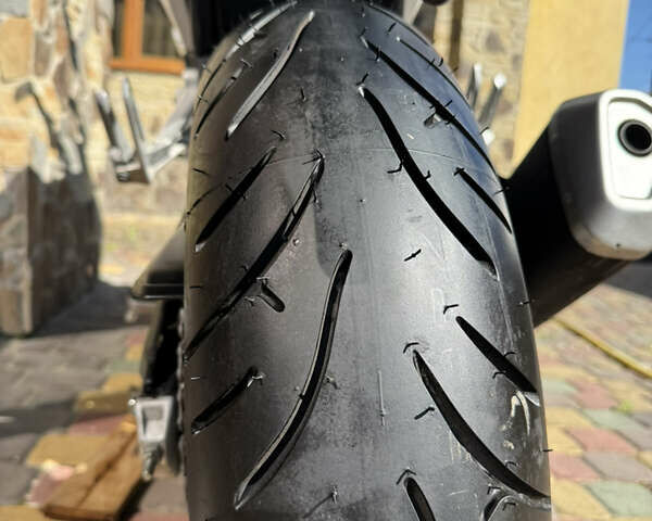 Білий Хонда CBR 400R, об'ємом двигуна 0.4 л та пробігом 31 тис. км за 5500 $, фото 10 на Automoto.ua