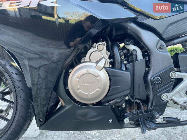 Черный Хонда CBR 400R, объемом двигателя 0.4 л и пробегом 39 тыс. км за 4150 $, фото 13 на Automoto.ua