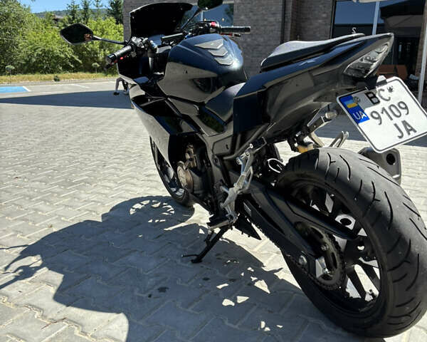 Черный Хонда CBR 400R, объемом двигателя 0.4 л и пробегом 38 тыс. км за 4900 $, фото 2 на Automoto.ua