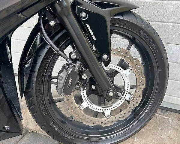Черный Хонда CBR 400R, объемом двигателя 0 л и пробегом 24 тыс. км за 5200 $, фото 7 на Automoto.ua