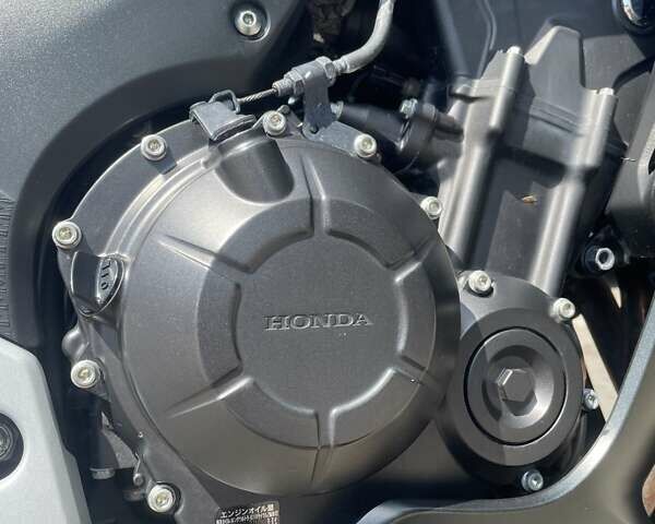 Черный Хонда CBR 400R, объемом двигателя 0.4 л и пробегом 22 тыс. км за 4200 $, фото 1 на Automoto.ua