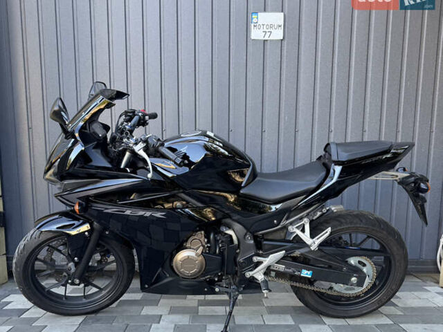 Черный Хонда CBR 400R, объемом двигателя 0.4 л и пробегом 39 тыс. км за 5000 $, фото 6 на Automoto.ua