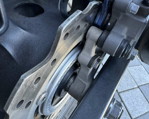 Черный Хонда CBR 400R, объемом двигателя 0.4 л и пробегом 39 тыс. км за 5000 $, фото 13 на Automoto.ua