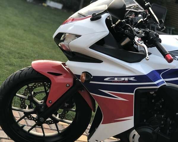 Красный Хонда CBR 400R, объемом двигателя 0 л и пробегом 25 тыс. км за 3950 $, фото 7 на Automoto.ua
