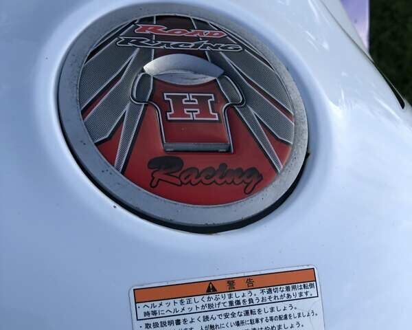 Красный Хонда CBR 400R, объемом двигателя 0 л и пробегом 25 тыс. км за 3950 $, фото 18 на Automoto.ua