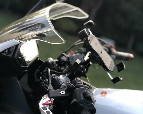 Красный Хонда CBR 400R, объемом двигателя 0 л и пробегом 25 тыс. км за 3950 $, фото 10 на Automoto.ua