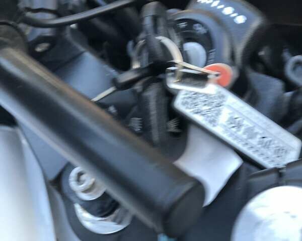 Красный Хонда CBR 400R, объемом двигателя 0 л и пробегом 25 тыс. км за 3950 $, фото 25 на Automoto.ua
