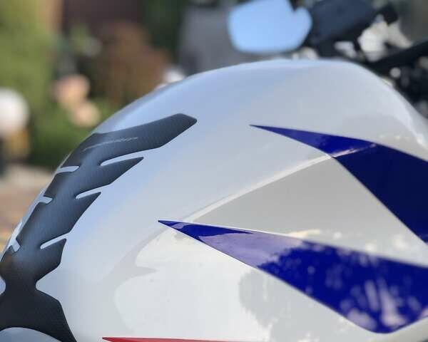 Красный Хонда CBR 400R, объемом двигателя 0 л и пробегом 25 тыс. км за 3950 $, фото 29 на Automoto.ua