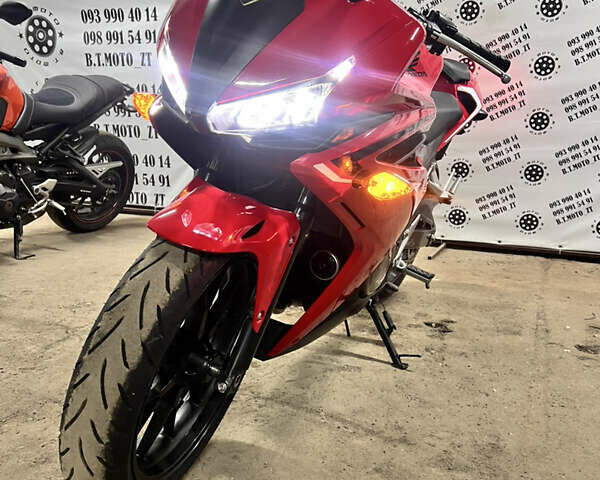 Красный Хонда CBR 400R, объемом двигателя 0.4 л и пробегом 22 тыс. км за 4700 $, фото 7 на Automoto.ua