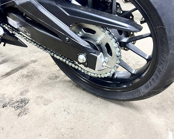 Красный Хонда CBR 400R, объемом двигателя 0.4 л и пробегом 22 тыс. км за 4700 $, фото 4 на Automoto.ua