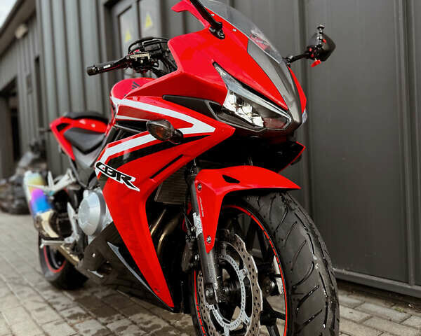 Красный Хонда CBR 400R, объемом двигателя 0.4 л и пробегом 7 тыс. км за 5300 $, фото 2 на Automoto.ua
