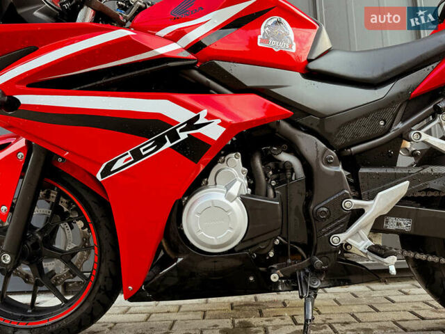 Красный Хонда CBR 400R, объемом двигателя 0.4 л и пробегом 7 тыс. км за 5300 $, фото 7 на Automoto.ua