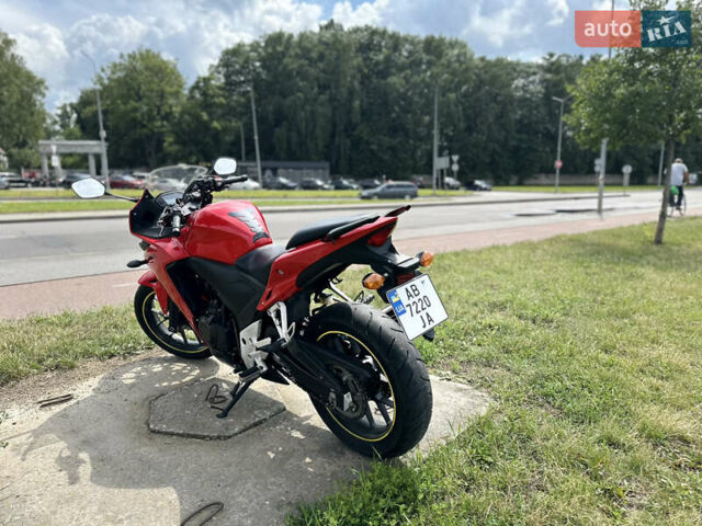 Красный Хонда CBR 400R, объемом двигателя 0.4 л и пробегом 30 тыс. км за 4500 $, фото 5 на Automoto.ua