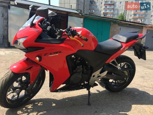 Красный Хонда CBR 400R, объемом двигателя 0.4 л и пробегом 9 тыс. км за 4500 $, фото 2 на Automoto.ua