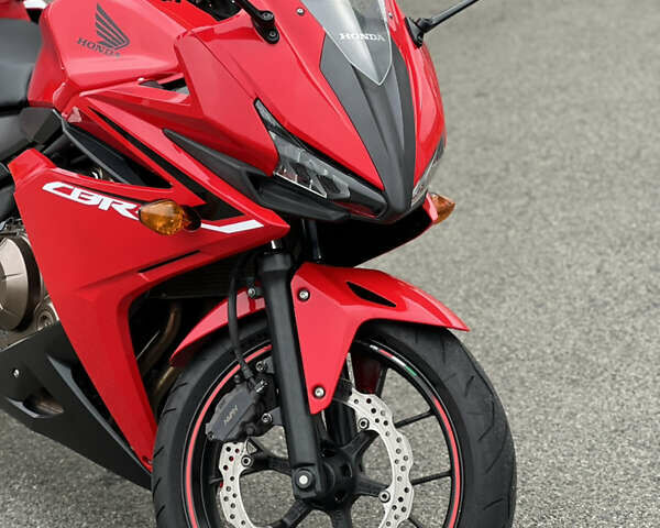 Красный Хонда CBR 400R, объемом двигателя 0.4 л и пробегом 29 тыс. км за 4900 $, фото 11 на Automoto.ua