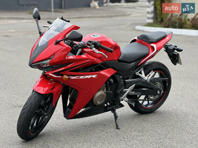 Красный Хонда CBR 400R, объемом двигателя 0.4 л и пробегом 29 тыс. км за 4900 $, фото 6 на Automoto.ua