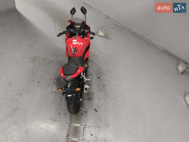 Красный Хонда CBR 400R, объемом двигателя 0.4 л и пробегом 16 тыс. км за 5100 $, фото 5 на Automoto.ua