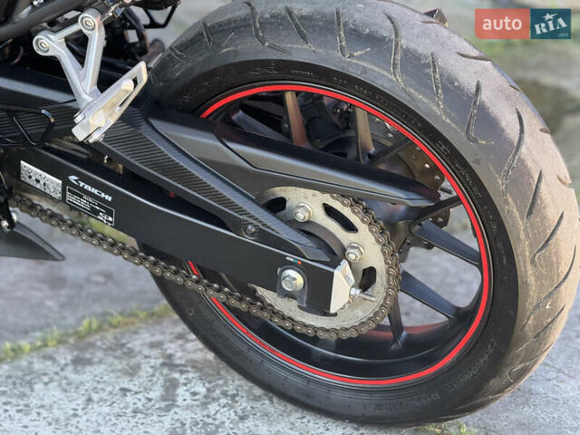 Красный Хонда CBR 400R, объемом двигателя 0 л и пробегом 35 тыс. км за 4900 $, фото 9 на Automoto.ua