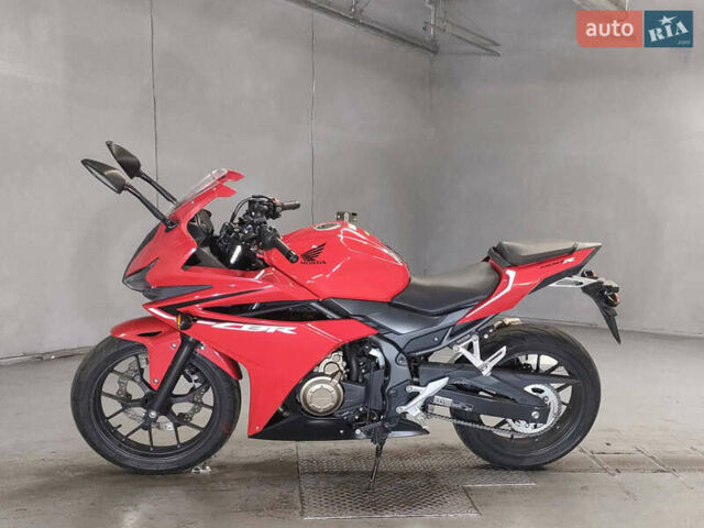Красный Хонда CBR 400R, объемом двигателя 0.4 л и пробегом 16 тыс. км за 5100 $, фото 1 на Automoto.ua