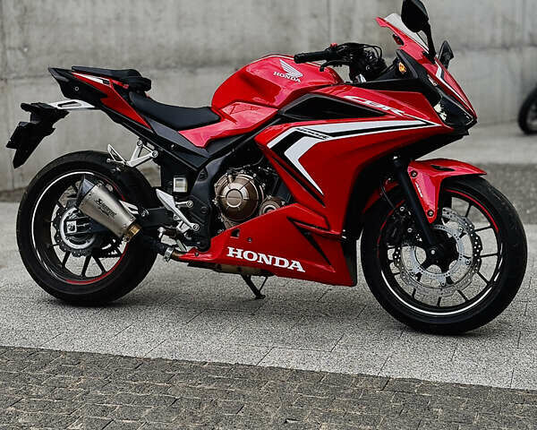 Красный Хонда CBR 400R, объемом двигателя 0.4 л и пробегом 28 тыс. км за 6000 $, фото 3 на Automoto.ua