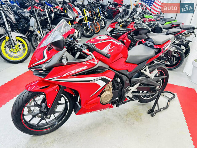 Красный Хонда CBR 400R, объемом двигателя 0.4 л и пробегом 11 тыс. км за 6000 $, фото 14 на Automoto.ua
