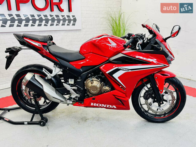 Красный Хонда CBR 400R, объемом двигателя 0.4 л и пробегом 11 тыс. км за 6000 $, фото 6 на Automoto.ua