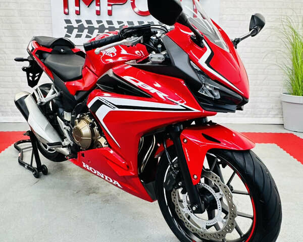 Красный Хонда CBR 400R, объемом двигателя 0.4 л и пробегом 11 тыс. км за 6000 $, фото 3 на Automoto.ua