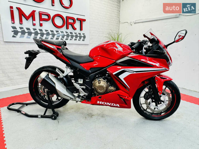 Красный Хонда CBR 400R, объемом двигателя 0.4 л и пробегом 11 тыс. км за 6000 $, фото 7 на Automoto.ua