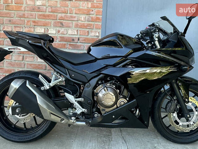 Хонда CBR 400R, об'ємом двигуна 0.4 л та пробігом 41 тис. км за 4600 $, фото 1 на Automoto.ua
