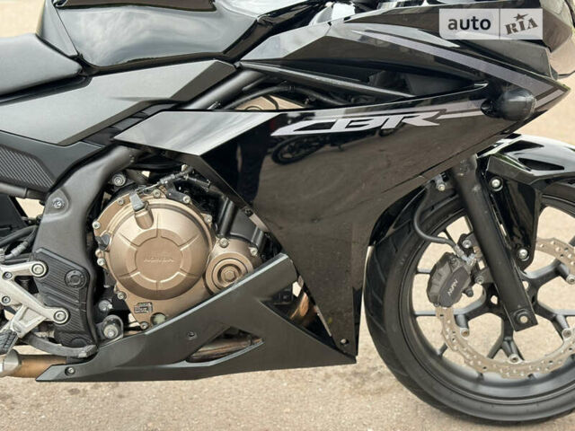 Хонда CBR 400R, об'ємом двигуна 0 л та пробігом 46 тис. км за 4600 $, фото 2 на Automoto.ua