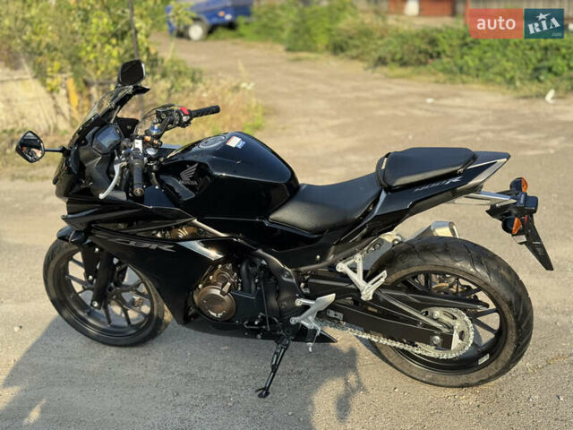 Хонда CBR 400R, объемом двигателя 0 л и пробегом 15 тыс. км за 4900 $, фото 3 на Automoto.ua