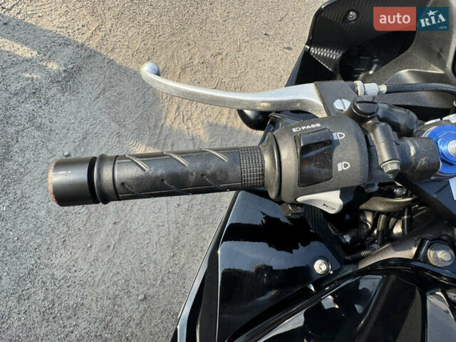 Хонда CBR 400R, объемом двигателя 0 л и пробегом 15 тыс. км за 4900 $, фото 12 на Automoto.ua