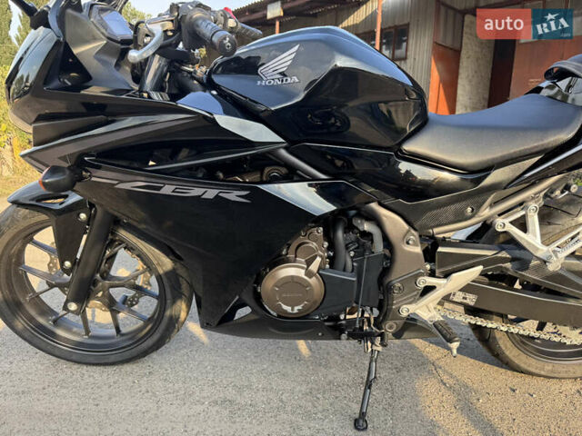 Хонда CBR 400R, объемом двигателя 0 л и пробегом 15 тыс. км за 4900 $, фото 11 на Automoto.ua