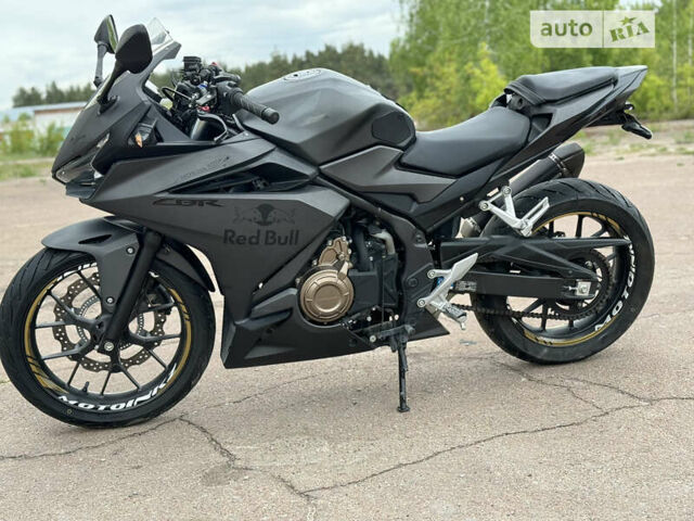 Хонда CBR 400R, об'ємом двигуна 0 л та пробігом 5 тис. км за 5900 $, фото 6 на Automoto.ua