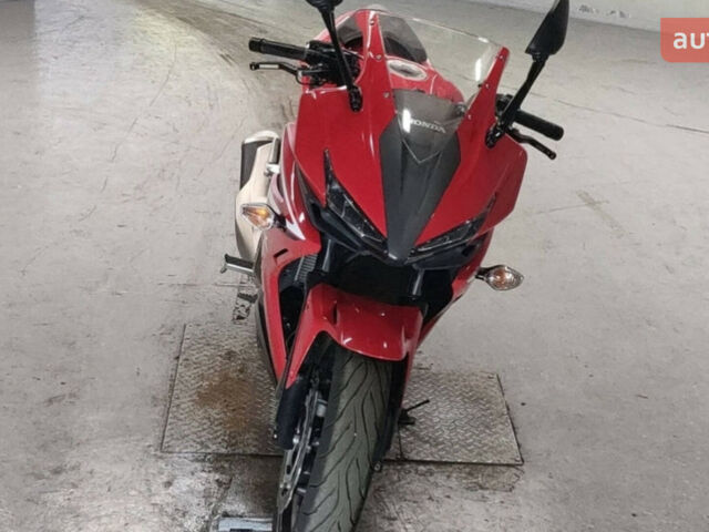 Хонда CBR 400R, объемом двигателя 0 л и пробегом 0 тыс. км за 4600 $, фото 4 на Automoto.ua