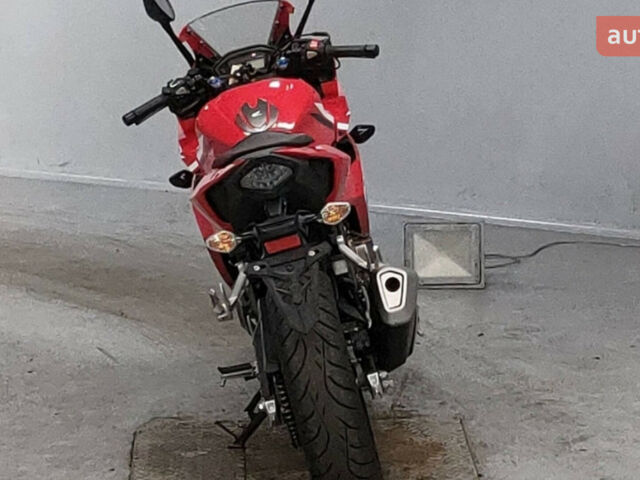 Хонда CBR 400R, объемом двигателя 0 л и пробегом 0 тыс. км за 4600 $, фото 5 на Automoto.ua