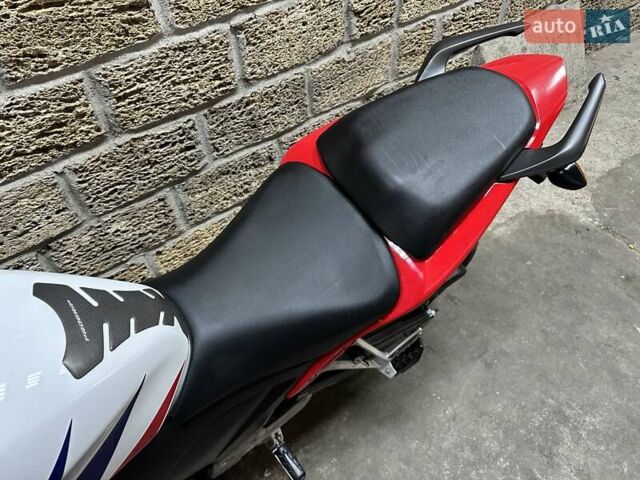 Хонда CBR 400R, объемом двигателя 0 л и пробегом 26 тыс. км за 3900 $, фото 1 на Automoto.ua