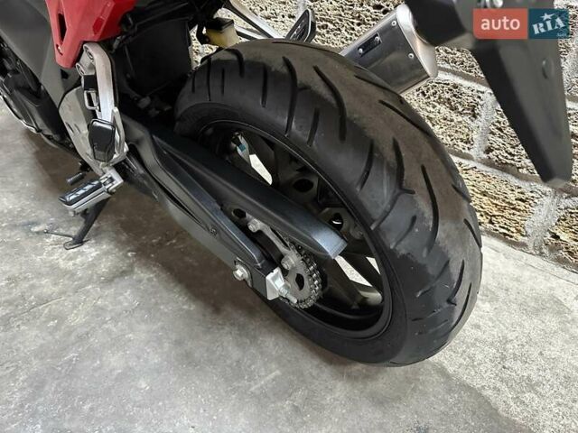 Хонда CBR 400R, объемом двигателя 0 л и пробегом 26 тыс. км за 3900 $, фото 4 на Automoto.ua