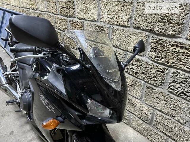 Хонда CBR 400R, об'ємом двигуна 0.4 л та пробігом 26 тис. км за 4300 $, фото 6 на Automoto.ua