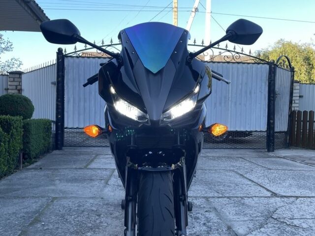 Хонда CBR 400R, объемом двигателя 0.4 л и пробегом 0 тыс. км за 4150 $, фото 4 на Automoto.ua