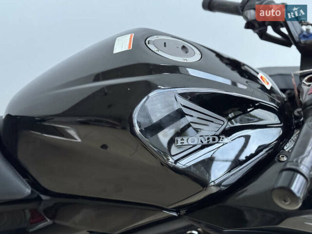 Хонда CBR 400R, об'ємом двигуна 0.4 л та пробігом 16 тис. км за 5500 $, фото 19 на Automoto.ua