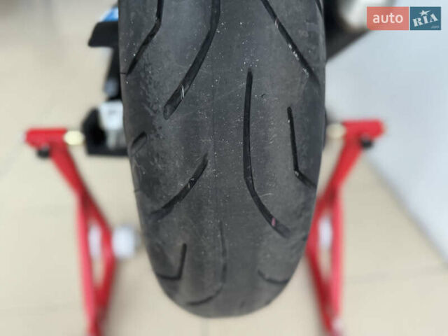 Хонда CBR 400R, об'ємом двигуна 0.4 л та пробігом 16 тис. км за 5500 $, фото 32 на Automoto.ua