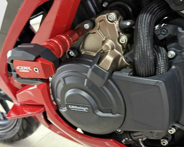 Хонда CBR 400R, объемом двигателя 0.4 л и пробегом 17 тыс. км за 6400 $, фото 9 на Automoto.ua