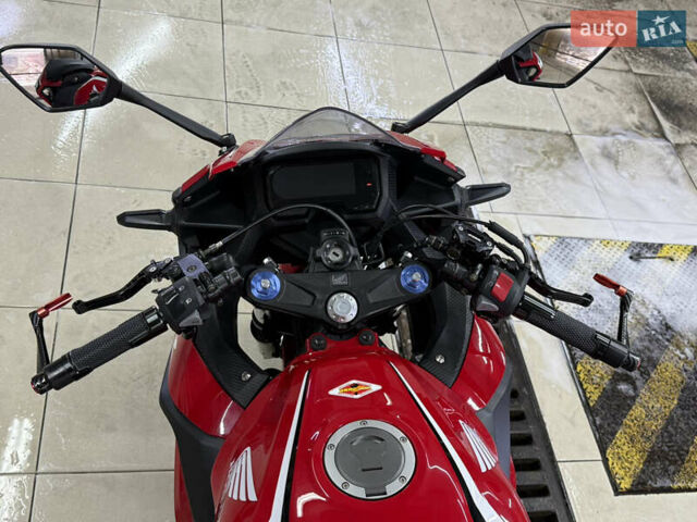 Хонда CBR 400R, объемом двигателя 0.4 л и пробегом 17 тыс. км за 6400 $, фото 17 на Automoto.ua