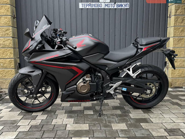 Серый Хонда CBR 400R, объемом двигателя 0.4 л и пробегом 27 тыс. км за 6000 $, фото 5 на Automoto.ua