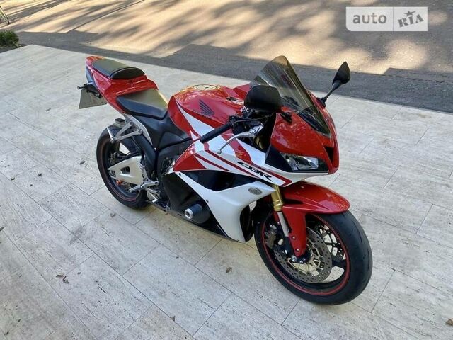 Червоний Хонда CBR 600, об'ємом двигуна 0.6 л та пробігом 15 тис. км за 6900 $, фото 6 на Automoto.ua