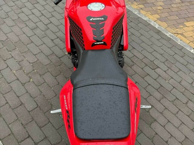 Хонда CBR 600, объемом двигателя 0.6 л и пробегом 0 тыс. км за 5000 $, фото 17 на Automoto.ua