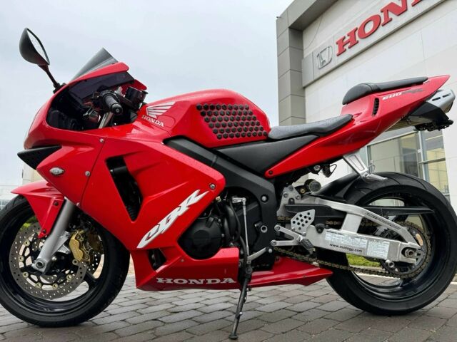 Хонда CBR 600, объемом двигателя 0.6 л и пробегом 0 тыс. км за 5000 $, фото 9 на Automoto.ua