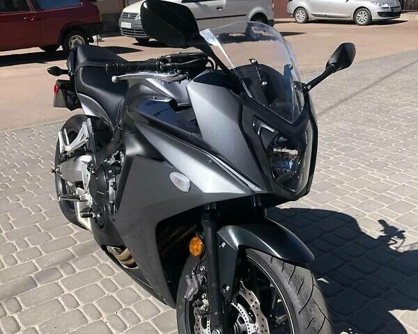 Хонда CBR 650, об'ємом двигуна 0.65 л та пробігом 18 тис. км за 5400 $, фото 3 на Automoto.ua